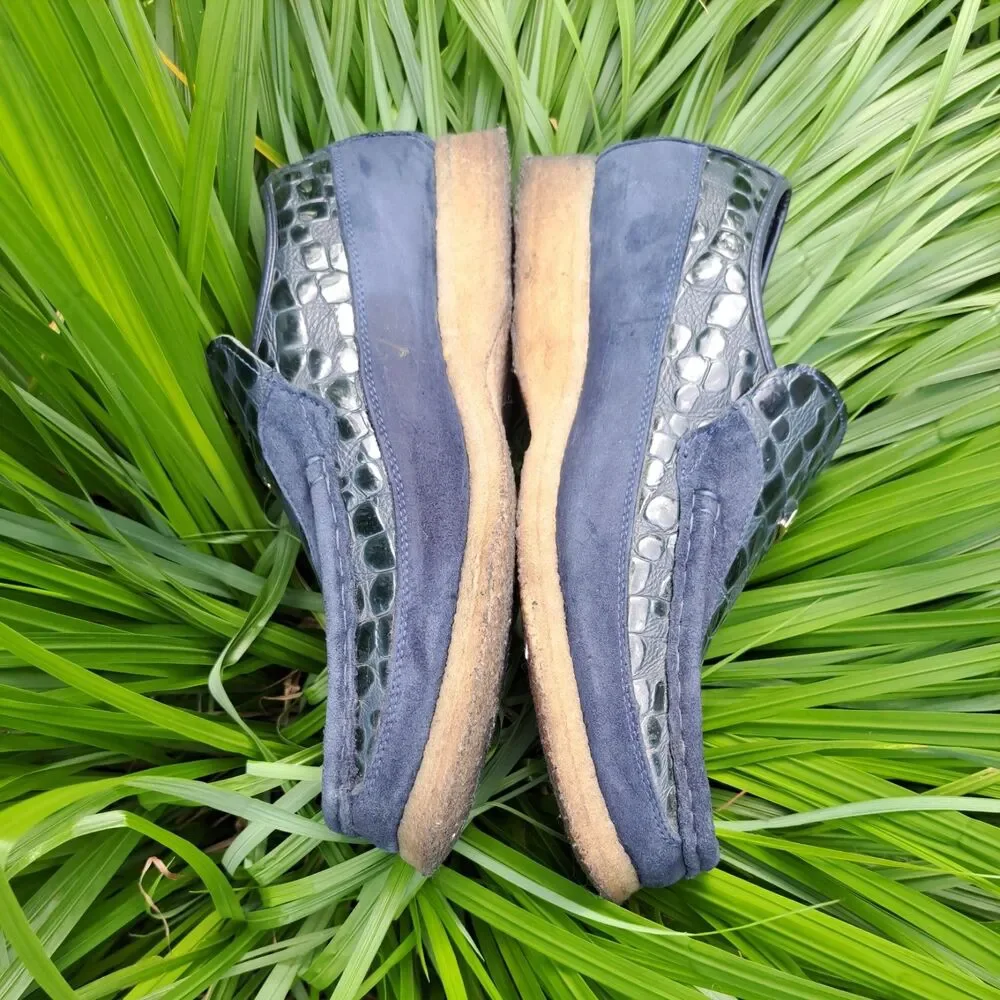 British Walker Stone Pattern Casual 10 M/W Suede Leather Slip On Crepe Sole Blue